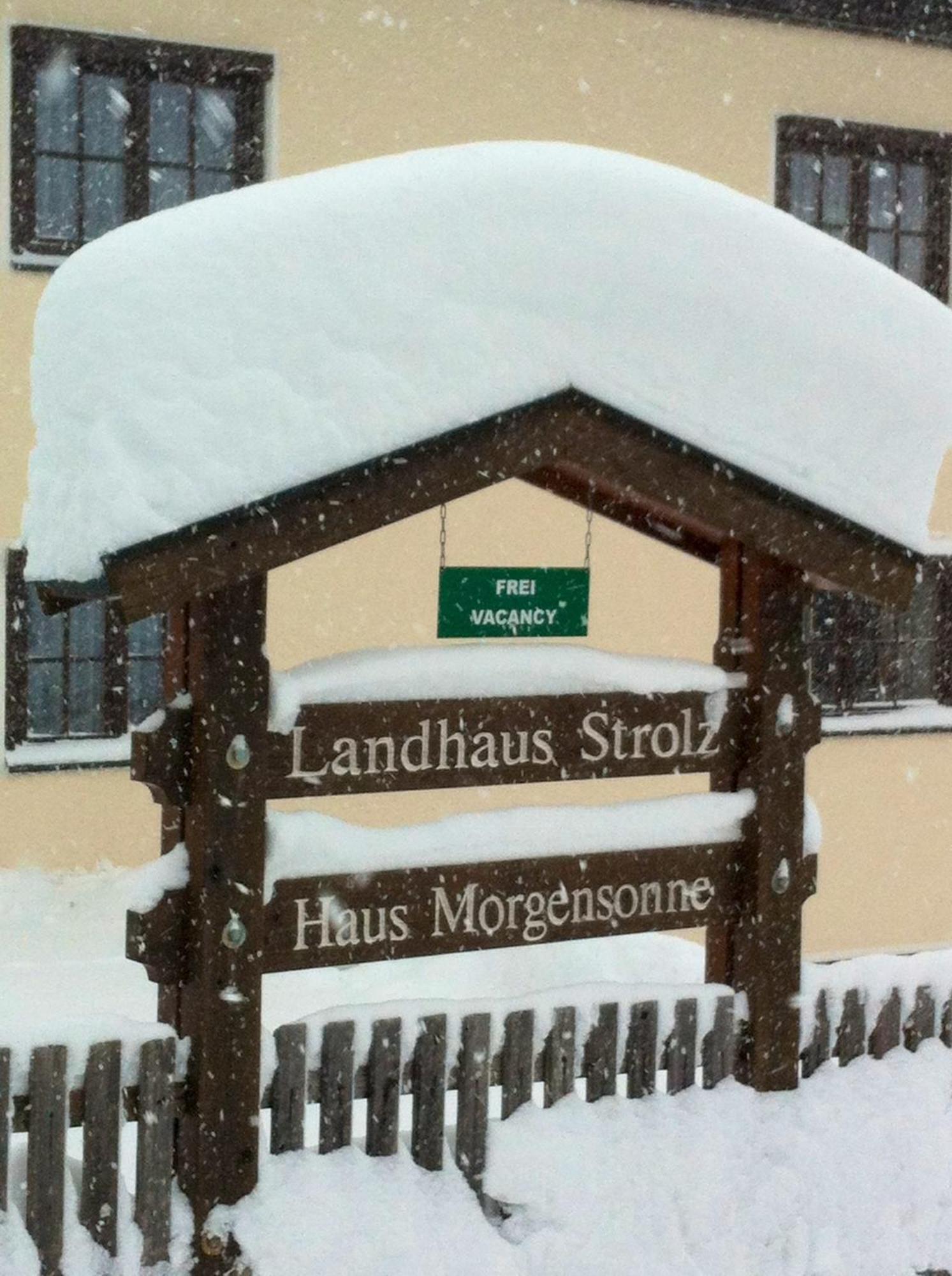 Landhaus Strolz 장크트안톤암아를베르크 외부 사진